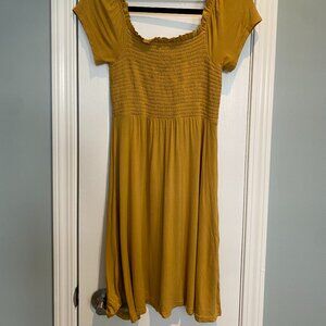 GAP Smocked Ruched Jersey Dress – Rich Gold (Size S)